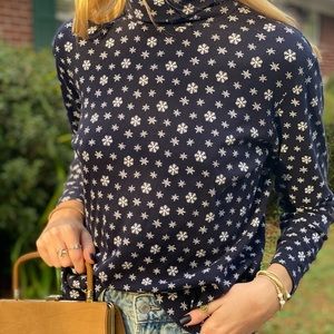 Vintage Holiday Turtleneck